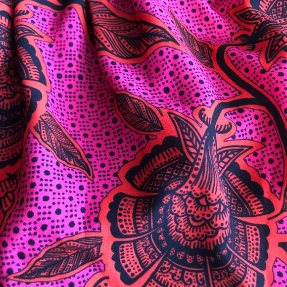 Missguided Pink Floral Bardot Crop Top - Picture 5 of 6